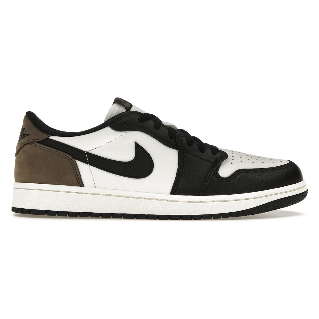 Jordan 1 Retro Low Dark Mocha