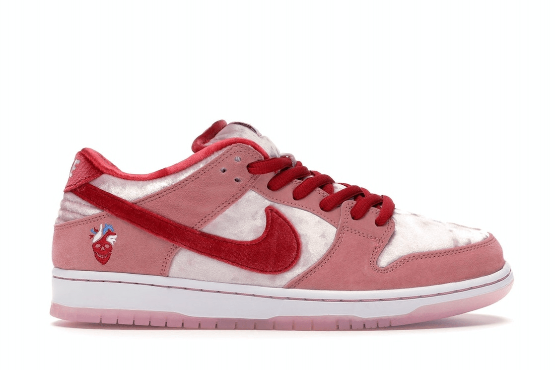 Nike SB Dunk Low Strangelove Skateboards (Regular Box)