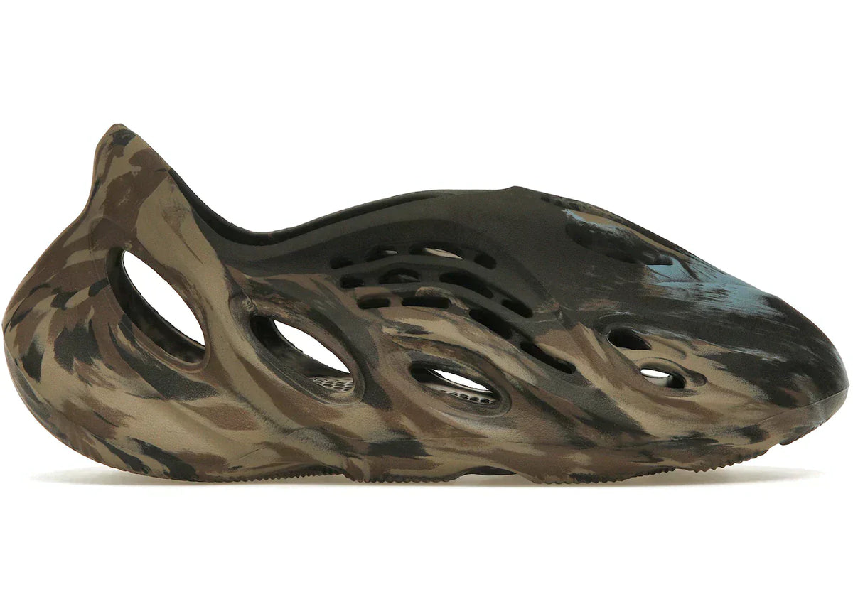 Adidas 2025 yeezy 77